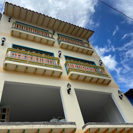 Balcones De La Pradera By Hope Apartment Guatape Bagian luar foto
